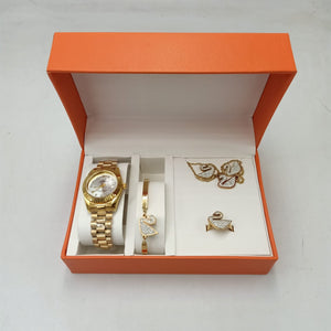 Crystal Hour Women Watch © 30 Days Replacement Warranty